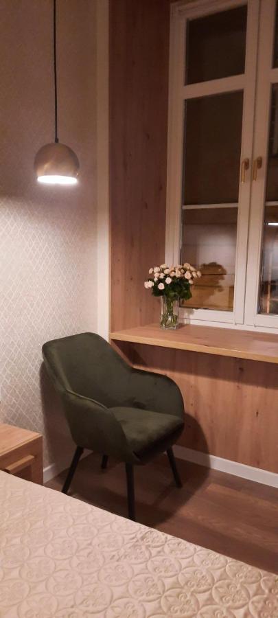 V.I.P Apartments Dominikanos Lviv Ngoại thất bức ảnh