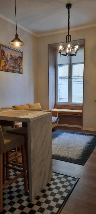 V.I.P Apartments Dominikanos Lviv Ngoại thất bức ảnh
